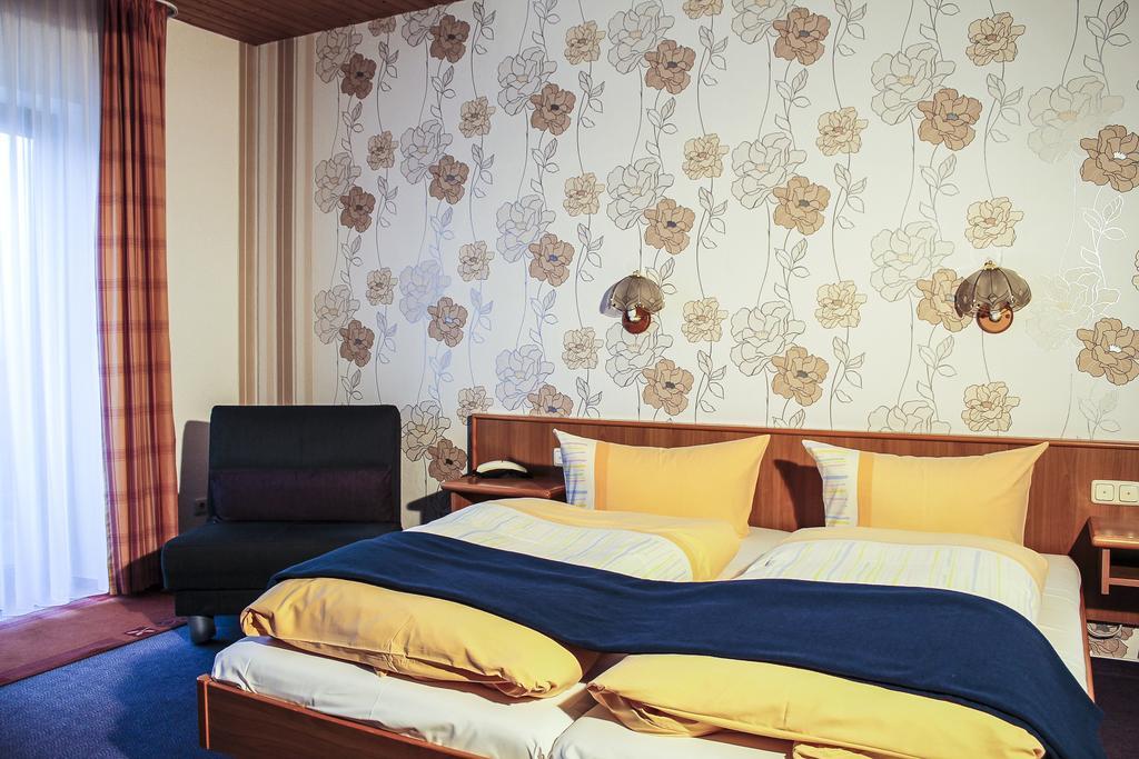 Hotel Zum Schneekopf "Garni" Гельберг Экстерьер фото